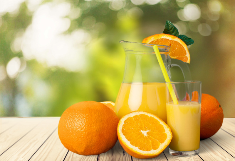 Acido ascorbico, vitamina C bene per raffreddore 