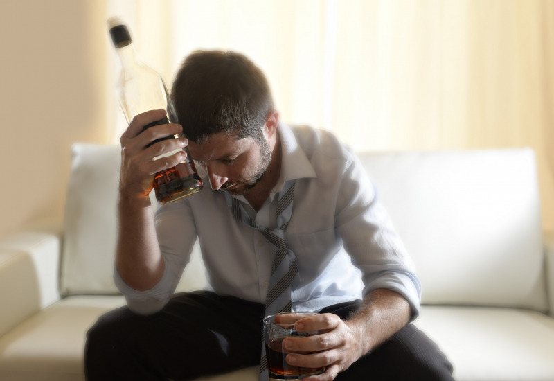 Sintomi alcolismo quali sono?